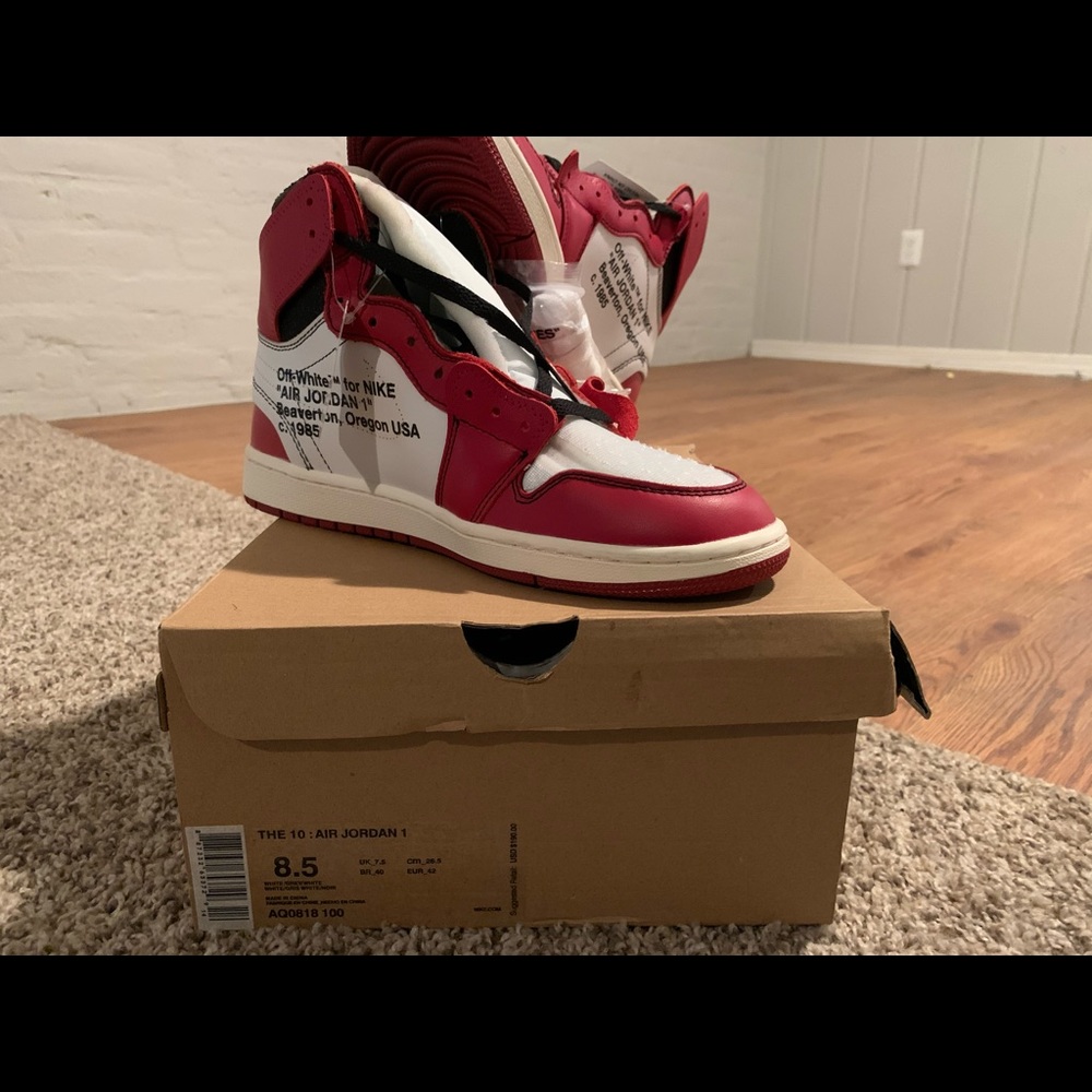 Jordan 1 - Picture 3 of 6